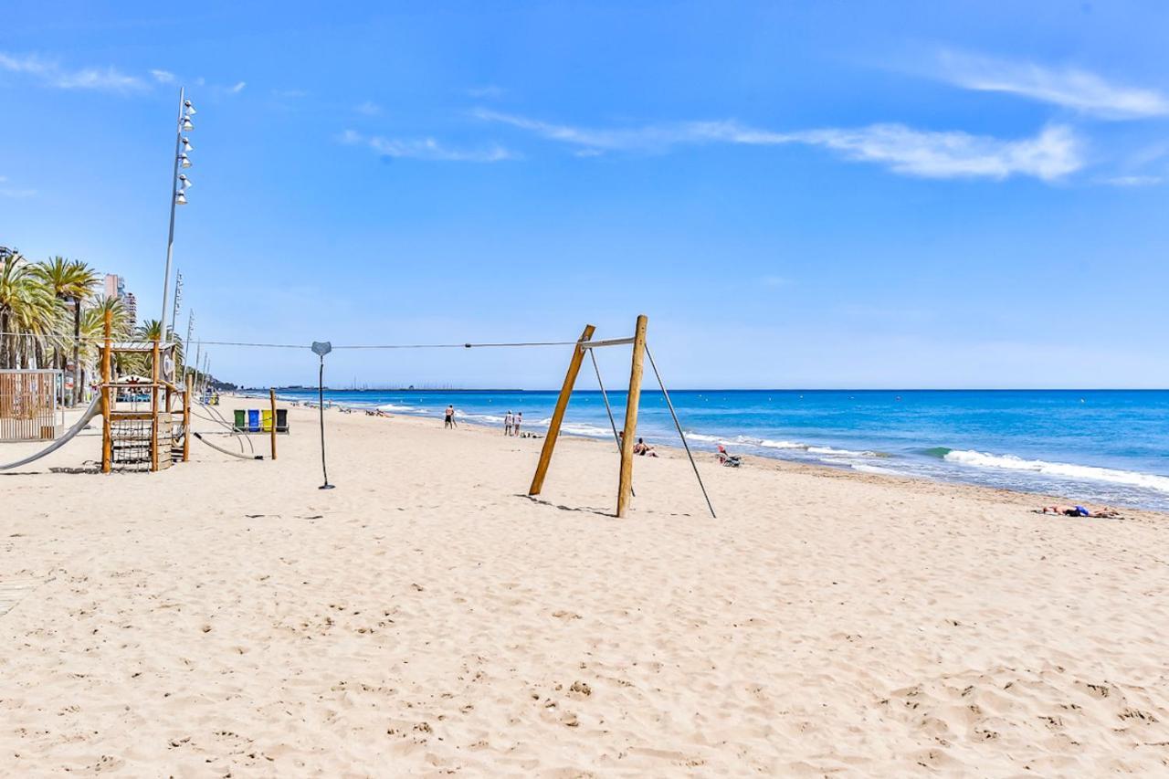 Magnifico Apartamento - Primera Linea De Mar Calafell Luaran gambar