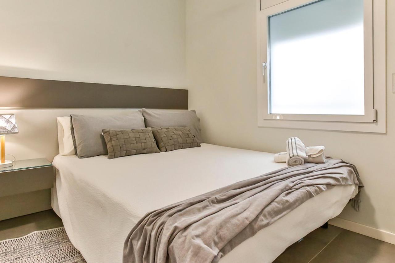 Magnifico Apartamento - Primera Linea De Mar Calafell Luaran gambar
